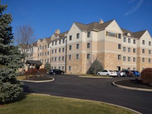 1-staybridge-suites-west-chester-exterior-sidebar