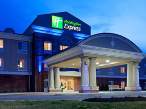 3-holiday-inn-express-washington-court-house-exterior-sidebar